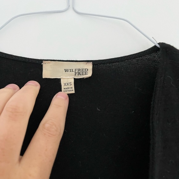 Wilfred Deep V Neck Top - Picture 3 of 4